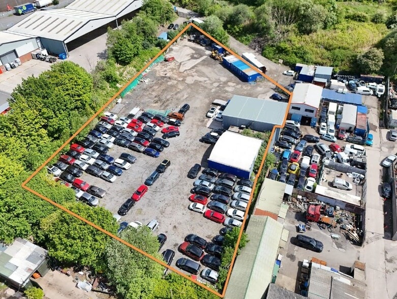 Sankey Valley Industrial Estate, Newton Le Willows for lease - Primary Photo - Image 1 of 4