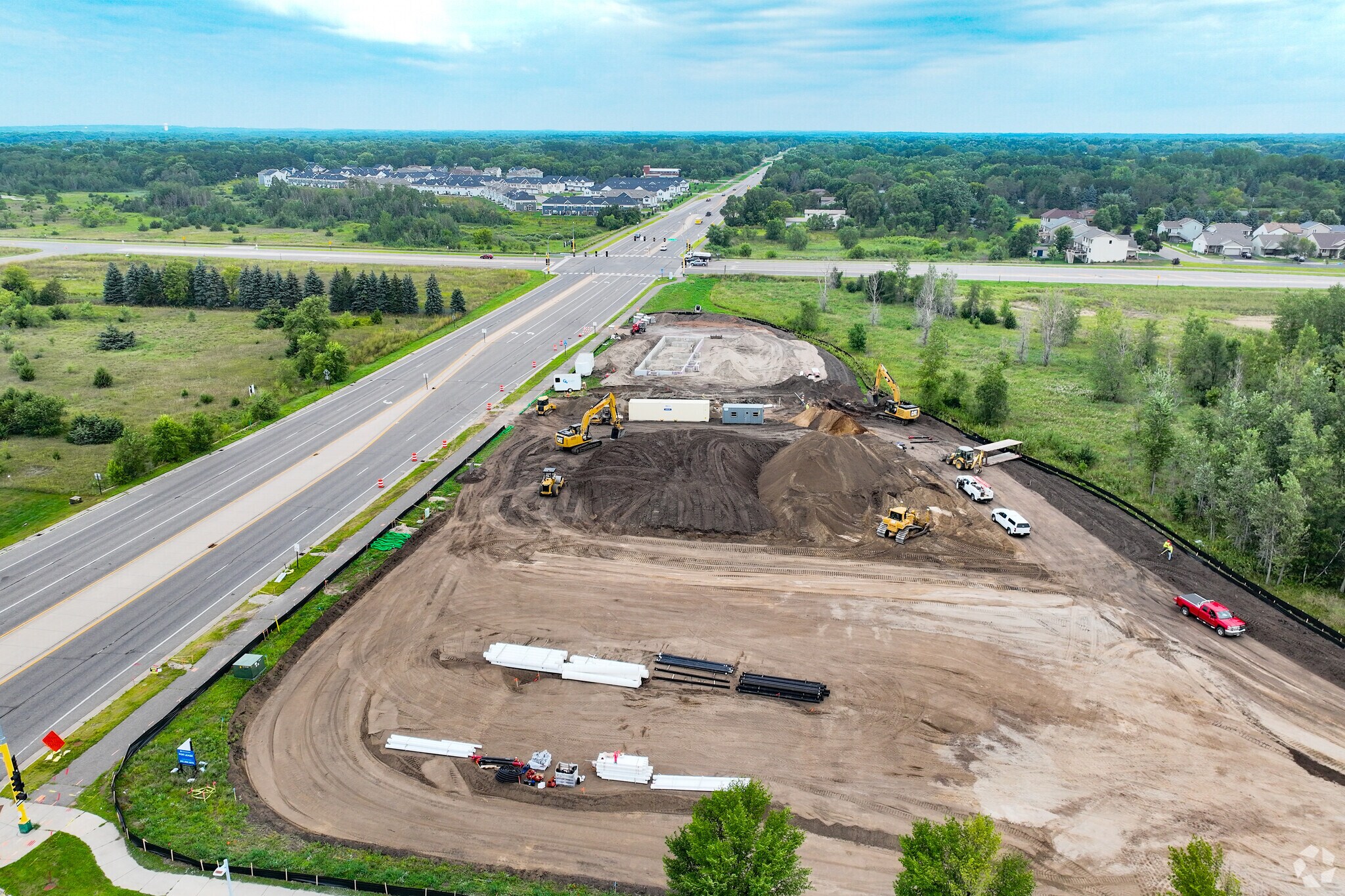 14731 Armstrong Blvd NW, Ramsey, MN à louer Photo principale- Image 1 de 2