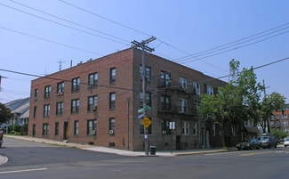 More details for City Island Ave, Multi-Family Portfolio – Multifamily for Sale, Bronx, NY