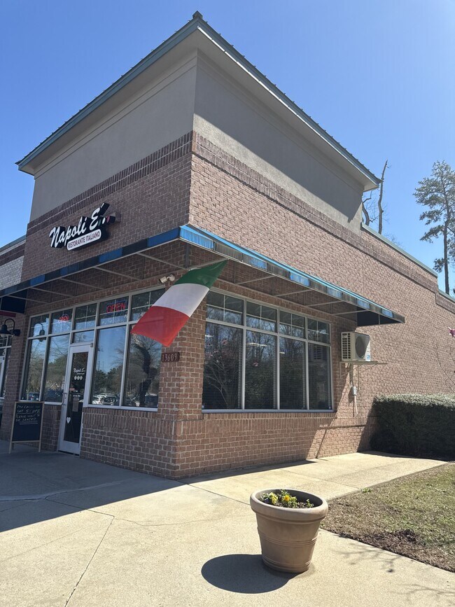 More details for 13609 Carrollton Blvd, Carrollton, VA - Retail for Sale
