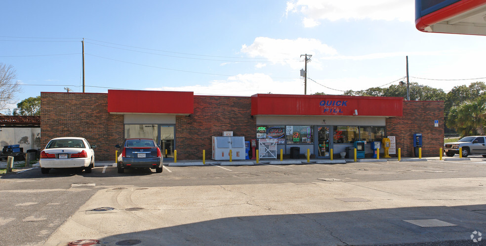 1136 Beck Ave, Panama City, FL for lease - Building Photo - Image 2 of 2