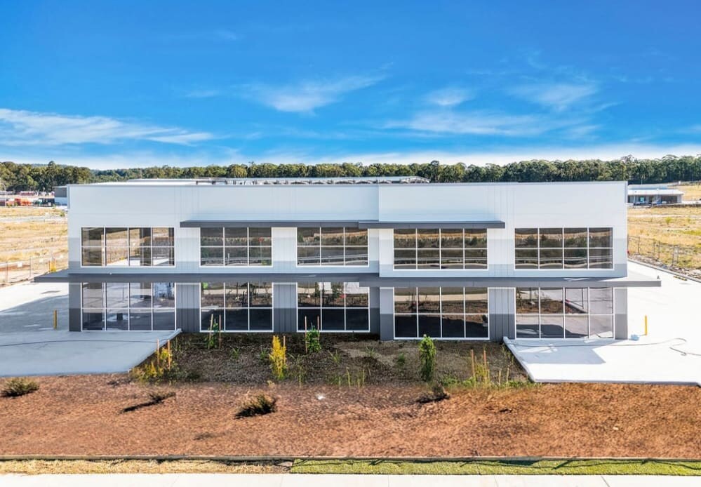 11 Decora Dr, Jilliby for lease Primary Photo- Image 1 of 4