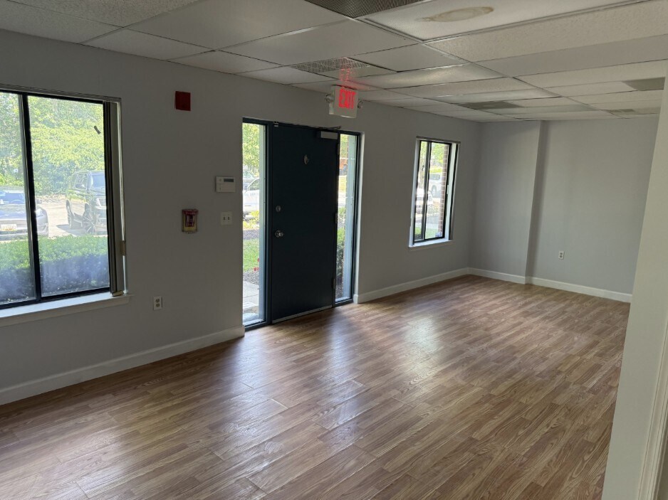 603 Post Office Rd, Waldorf, MD 20602 - Unit 107 & 108 -  - Interior Photo - Image 2 of 5
