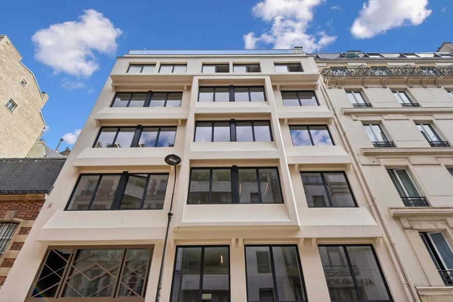 43 Avenue Marceau, Paris for lease - Building Photo - Image 2 of 21