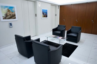 110 E 59th St, New York, NY à louer Photo intérieure- Image 2 de 4