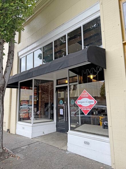 642 5th St, Santa Rosa, CA for lease - Building Photo - Image 1 of 1