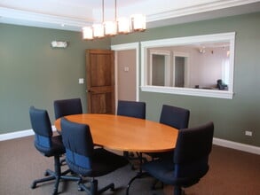 501 Willow Blvd, Willow Springs, IL à louer Photo intérieure- Image 1 de 10