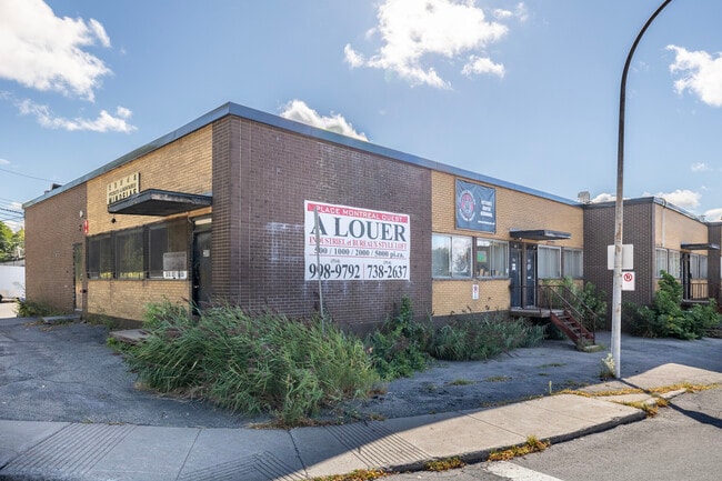 More details for 216 Prom Ronald, Montreal-Ouest, QC - Industrial for Lease