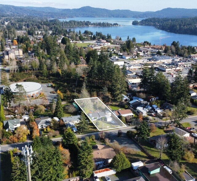 2103 Townsend Rd, Sooke, BC à vendre - Photo du bâtiment - Image 3 de 3