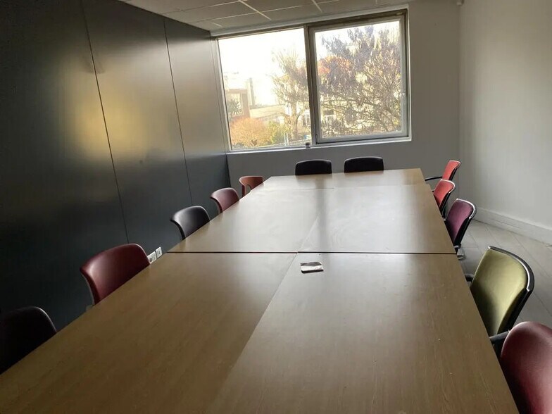 Bureau dans Pantin à louer - Photo du bâtiment - Image 3 de 7