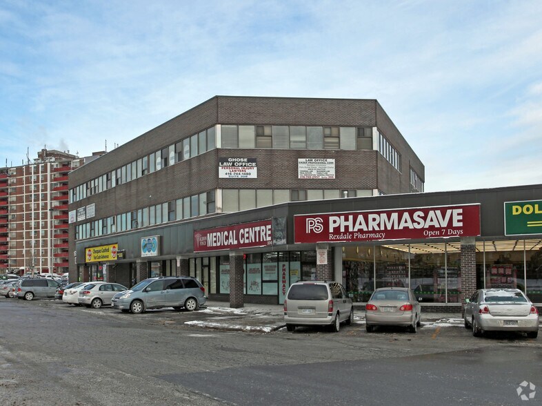 1620 Albion Rd, Toronto, ON à louer - Photo du bâtiment - Image 2 de 5