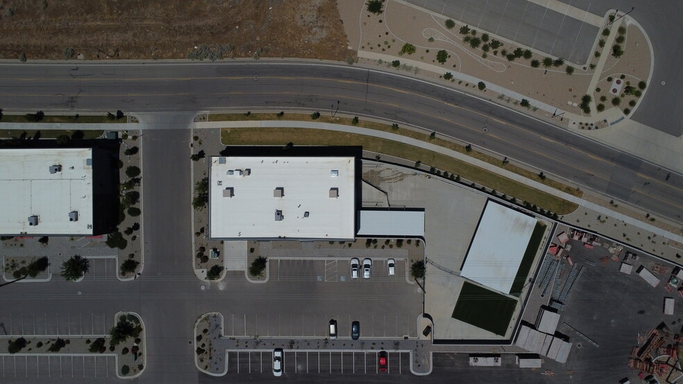 6327 W Crimson View Dr, South Jordan, UT for sale - Building Photo - Image 2 of 15