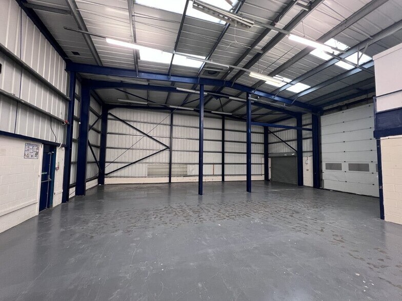 Airport Service Rd, Portsmouth à louer - Photo intérieure - Image 2 de 16