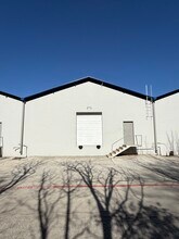 2661-2669 Ludelle St, Fort Worth, TX for lease Building Photo- Image 1 of 6