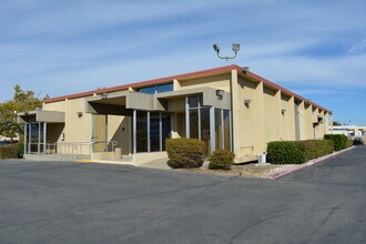 5440 Dudley Blvd, Mcclellan, CA for lease Building Photo- Image 2 of 10