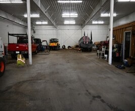 909 1st Ave NW, Buffalo, MN à louer Photo intérieure- Image 2 de 4