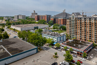 5455 Rue Chauveau, Montréal, QC - Aérien  Vue de la carte - Image1