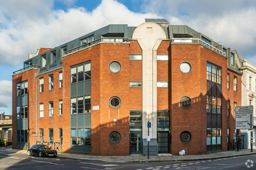 520-530 Fulham Rd, London for lease - Primary Photo - Image 1 of 2