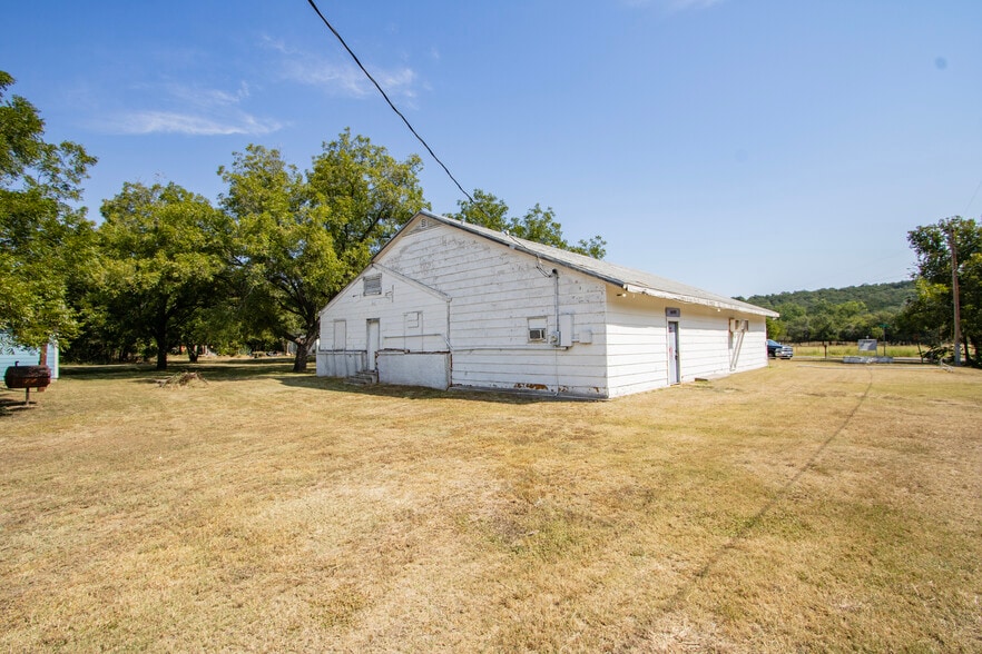 506 SW 13th Ave, Mineral Wells, TX for sale - Building Photo - Image 3 of 13