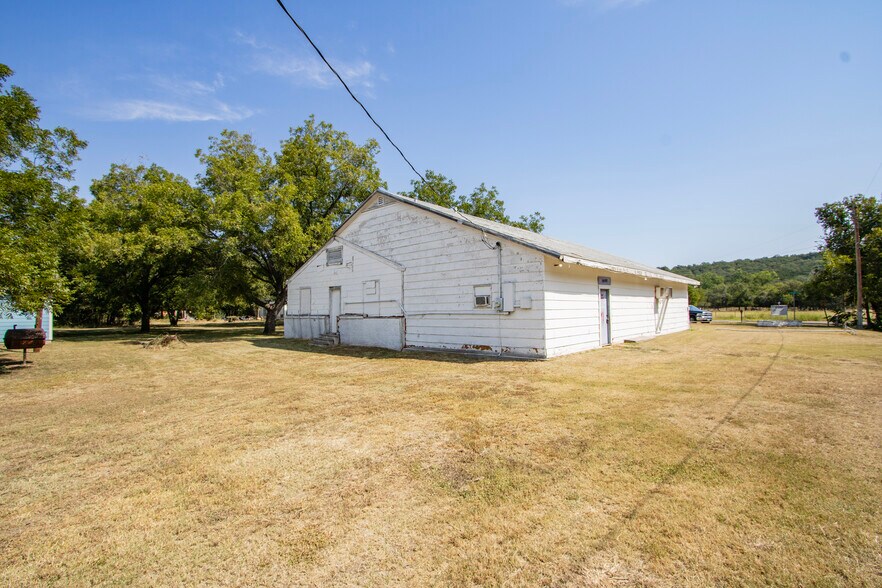506 SW 13th Ave, Mineral Wells, TX à vendre - Photo du bâtiment - Image 3 de 13
