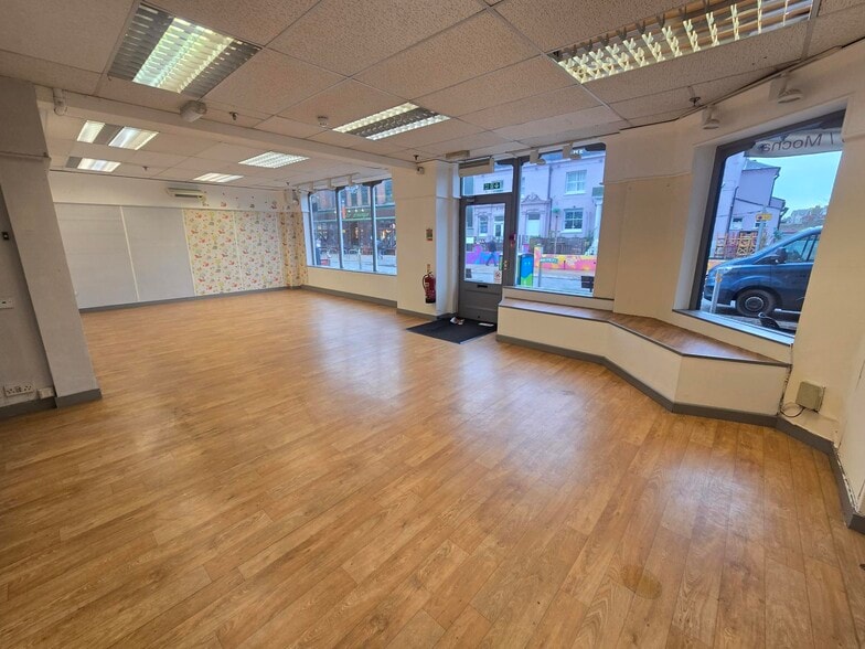 3-6 High St, Bognor Regis for lease - Interior Photo - Image 3 of 6