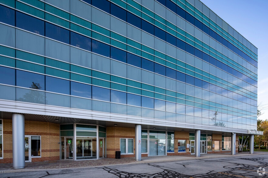 586 Argus Rd, Oakville, ON for lease - Building Photo - Image 3 of 5