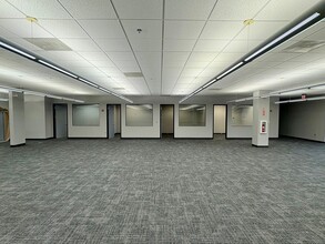 14400 Bogert Pky, Oklahoma City, OK à louer Photo du bâtiment- Image 2 de 2