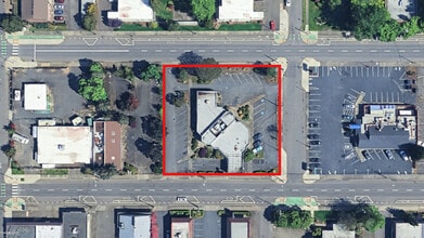 10735 NE Halsey St, Portland, OR - Aerial map view