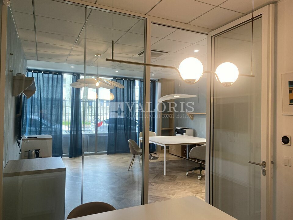 Bureau dans Lyon à louer Photo intérieure- Image 1 de 10