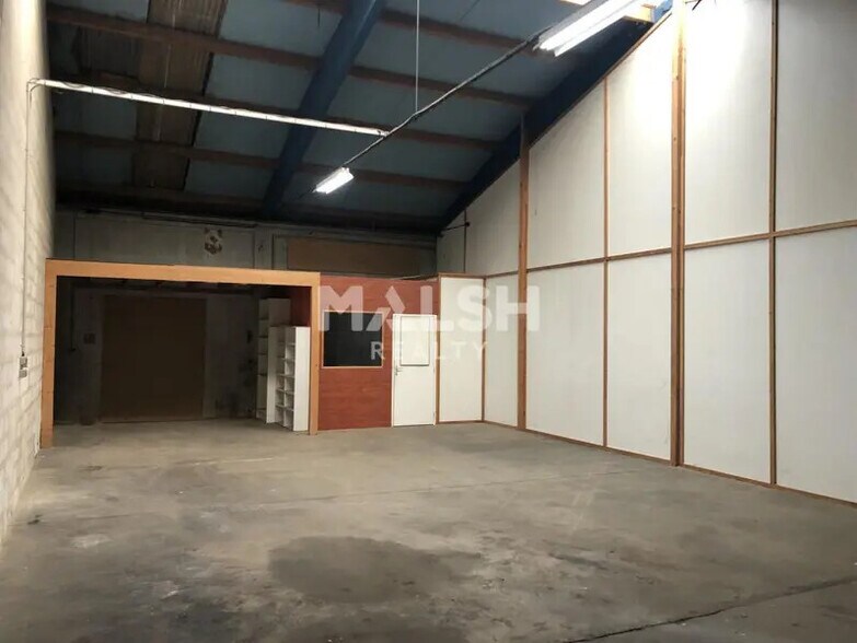 Flex dans Décines-Charpieu à louer - Photo intérieure - Image 2 de 20