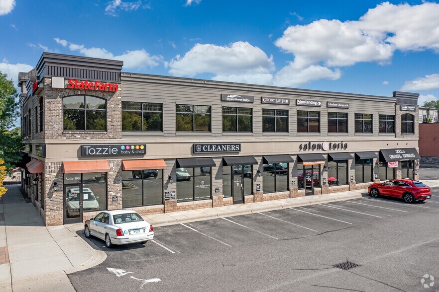 1750 Tower Blvd, Victoria, MN à louer - Photo du bâtiment - Image 3 de 4