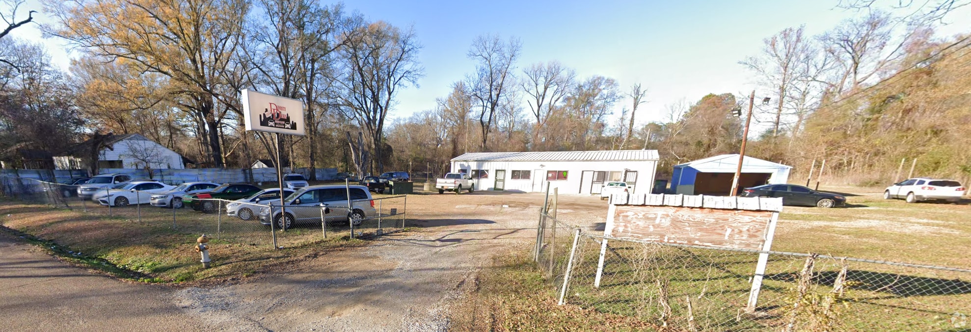 1019 McLean St, Greenwood, MS for sale Primary Photo- Image 1 of 2