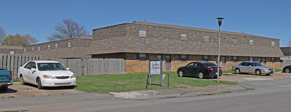 123 Commercial Dr, Stuttgart, AR à vendre - Photo principale - Image 1 de 3