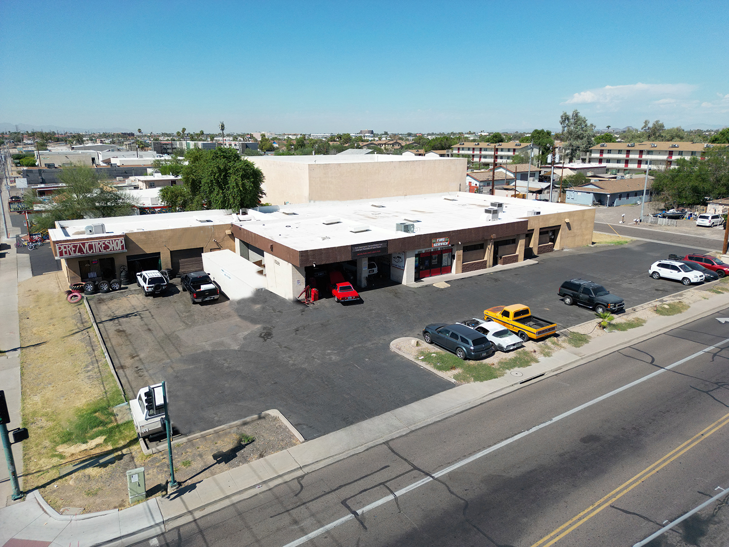 1502 W Hatcher Rd, Phoenix, AZ for lease Building Photo- Image 1 of 24