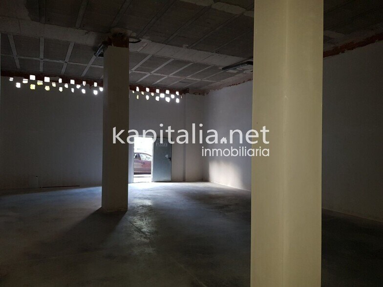 Commerce de détail dans Ontinyent à louer - Photo du bâtiment - Image 3 de 4