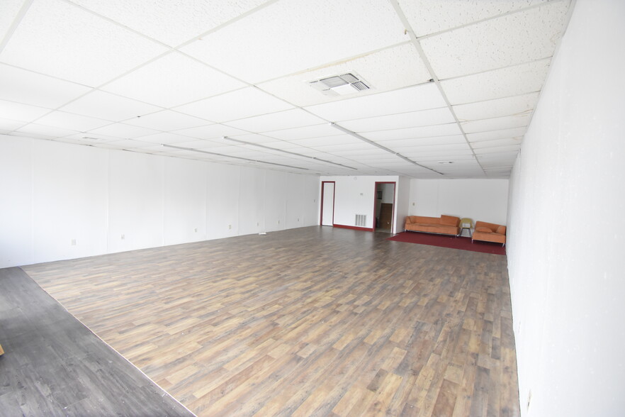 406 Verhalen Rd, Alvin, TX for lease - Interior Photo - Image 3 of 11