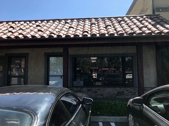 32282 Camino Capistrano, San Juan Capistrano, CA à louer - Photo du bâtiment - Image 3 de 4