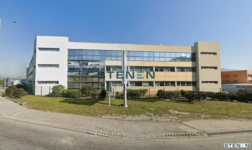 Office in Aubagne for sale Building Photo- Image 1 of 25