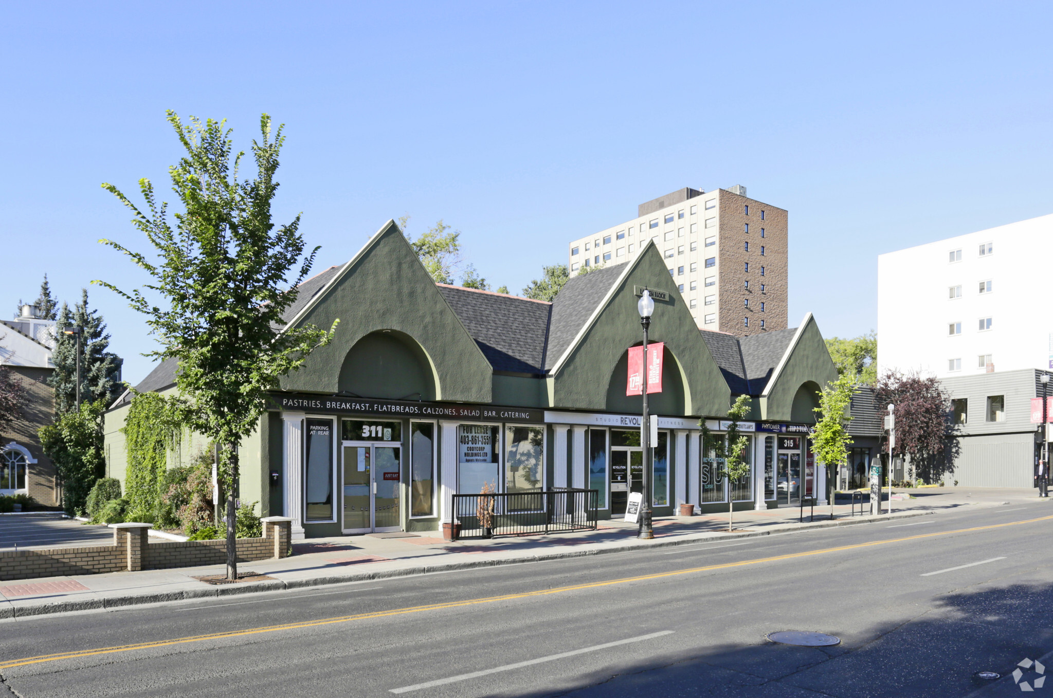 311-315 17th Ave SW, Calgary, AB à vendre Photo principale- Image 1 de 1