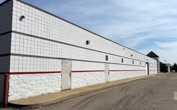 4357-4359 Highland Rd, Waterford, MI for sale Interior Photo- Image 2 of 19