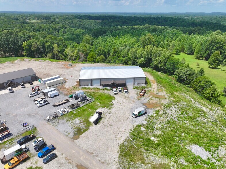 Ted Dorris Rd, Goodlettsville, TN à louer - Photo du bâtiment - Image 3 de 18