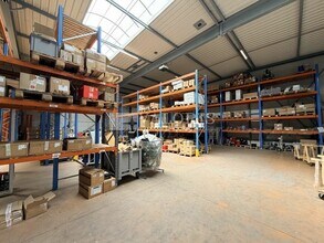 Flex in Limonest for sale Interior Photo- Image 2 of 4