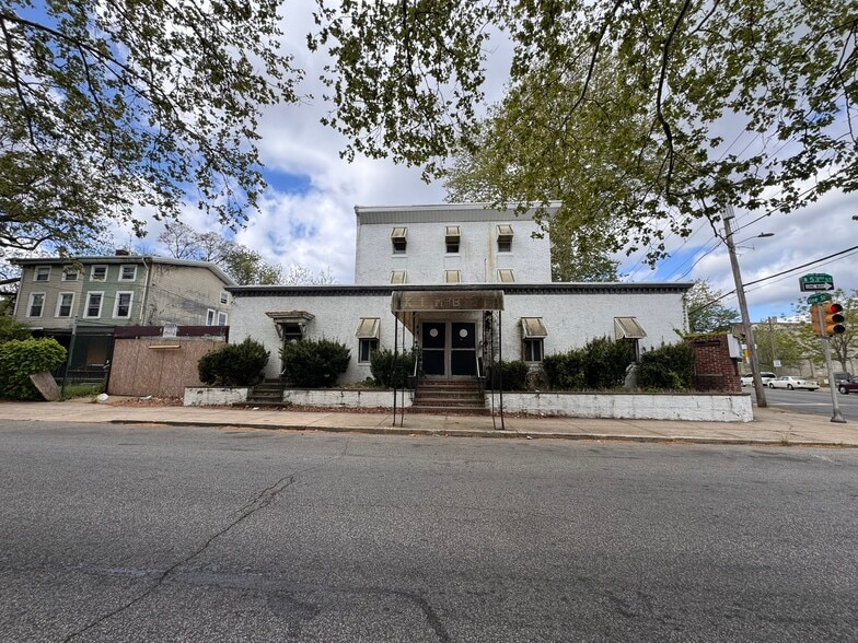238 N 53rd St, Philadelphia, PA for sale - Building Photo - Image 2 of 61