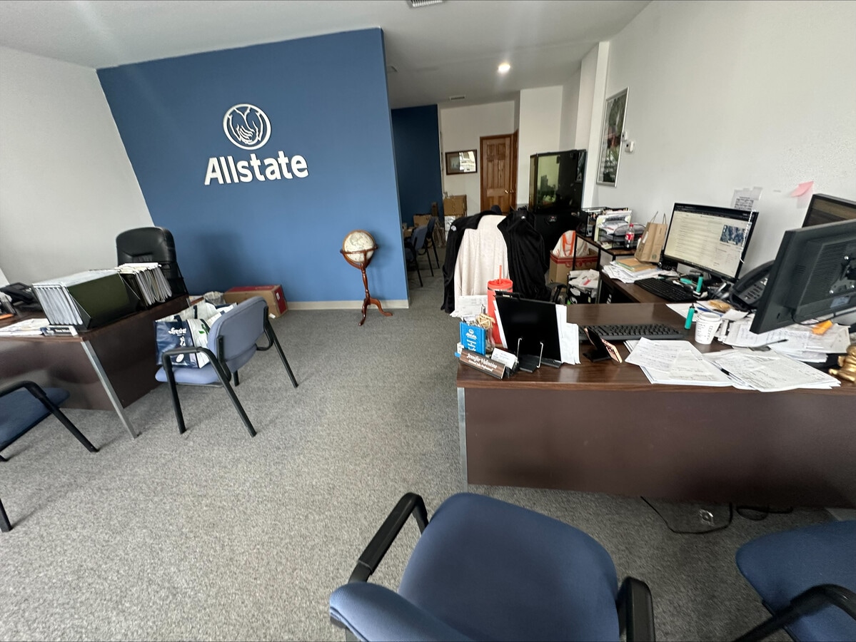 174 Merrick Rd, Lynbrook, NY 11563 - Unit 174 -  - Interior Photo - Image 1 of 5