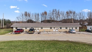 Plus de détails pour 4991 Arthur Rd, Slinger, WI - Services hôteliers à vendre