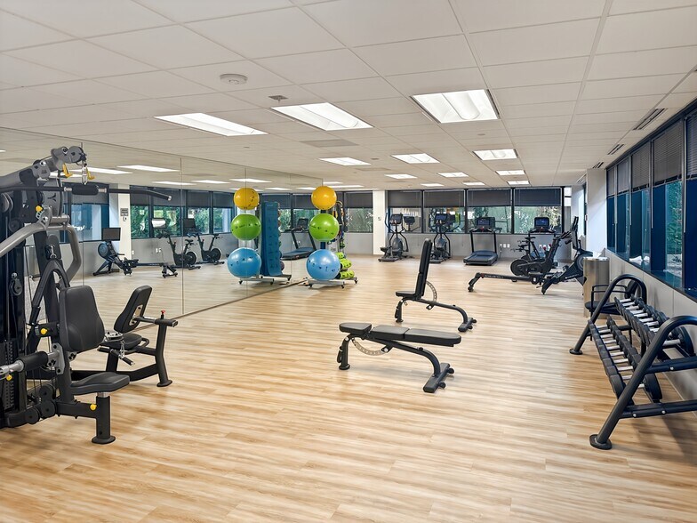 11811 N Tatum Blvd, Phoenix, AZ à louer - Photo intérieure - Image 3 de 16