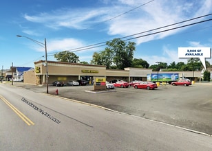 2009-2023 Broadway, Schenectady, NY for lease Building Photo- Image 1 of 1