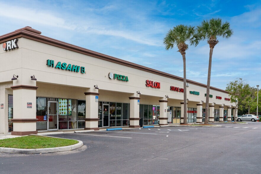 8140-8170 W McNab Rd, North Lauderdale, FL à louer - Photo du bâtiment - Image 3 de 3