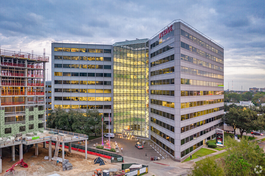 2425 West Loop South, Houston, TX for sale - Primary Photo - Image 1 of 1