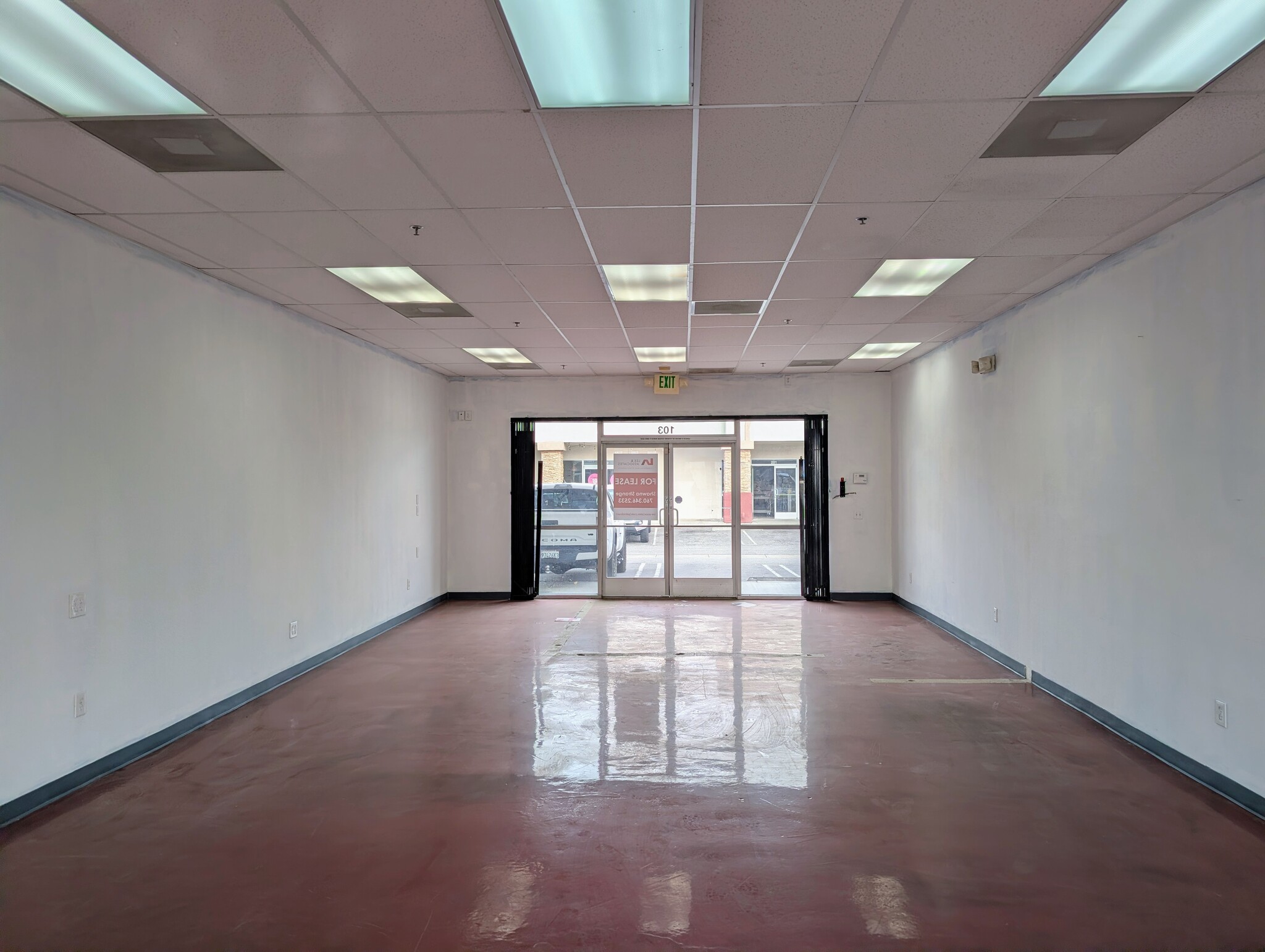 82590 Hwy 111, Indio, CA à louer Photo intérieure- Image 1 de 4